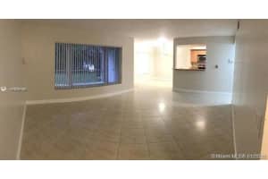 815 W Boynton Beach Blvd 10 105, Boynton Beach, FL 33426, Sold 05/24/22