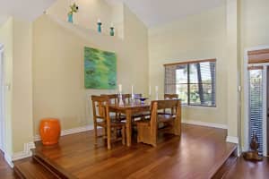 16 Spanish River Dr, Boynton Beach, FL 33435, Sold 06/03/22