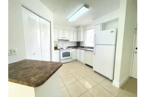 6065 NW 186th St APT 301, Hialeah, FL 33015, Sold 05/26/22