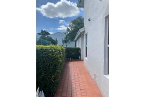 6069 Old Court Rd APT 101, Boca Raton, FL 33433, Sold 06/06/22