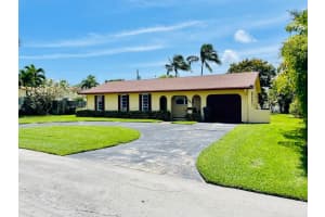 300 NE 26th Terrace, Boca Raton, FL 33431, Sold 05/09/22