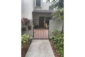 10415 SW 153rd Ct APT 3, Miami, FL 33196, Sold 05/26/22