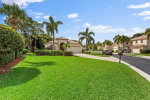 462 Woodview Cir, Palm Beach Gardens, FL 33418, Sold 06/23/22