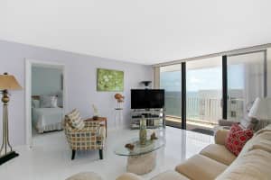 3590 S Ocean Blvd APT 807, South Palm Beach, FL 33480, Sold 09/13/22