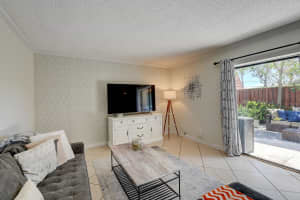 1540 Masters Cir APT 177, Delray Beach, FL 33445, Sold 05/31/22