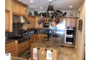 825 N Atlantic Dr, Lantana, FL 33462, Sold 10/28/22