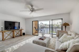 300 Captains Walk #1120, Delray Beach, FL 33483, Sold 08/01/22