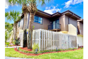 2974 Kirk Rd, Lake Worth, FL 33461, Sold 05/20/22