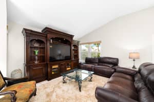 2707 Linkside Dr, Wellington, FL 33414, Sold 05/16/22