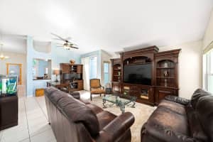 2707 Linkside Dr, Wellington, FL 33414, Sold 05/16/22