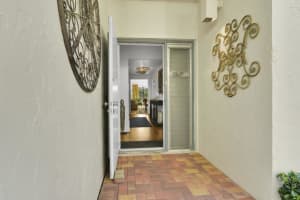 730 Greensward Ct Apt 104-J, Delray Beach, FL 33445, Sold 07/29/22