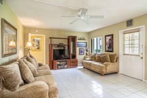 5760 Pine Wood Dr b 1, Greenacres, FL 33463, Sold 05/23/22