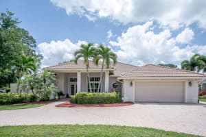 8260 SW Skipper Dr, Stuart, FL 34997, Sold 06/10/22