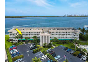 52 Yacht Club Dr APT 308, North Palm Beach, FL 33408, Sold 06/09/22
