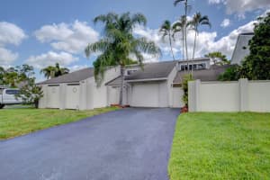 12767 Spinnaker Ln, Wellington, FL 33414, Sold 05/31/22