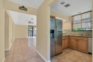 5733 Fox Hollow Dr a, Boca Raton, FL 33486, Sold 06/08/22