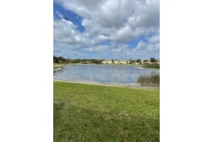 1052 Imperial Lake Rd, West Palm Beach, FL 33413, Sold 05/31/22