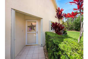 3686 SW Whispering Sound Dr, Palm City, FL 34990, Sold 06/03/22