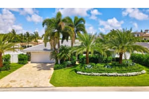 921 Cypress Dr, Delray Beach, FL 33483, Sold 05/16/22