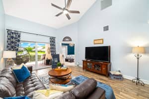 6204 NW 74th Ct, Parkland, FL 33067, Sold 06/08/22