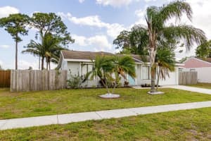 5396 Benjamin Ave, Boynton Beach, FL 33472, Sold 06/07/22
