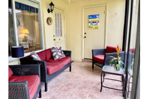 312 Pine Ridge Cir b 1, Greenacres, FL 33463, Sold 07/08/22