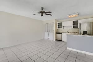 635 Executive Center Dr #101, West Palm Beach, FL 33401, Sold 06/14/22