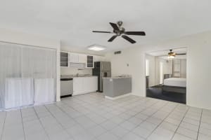 635 Executive Center Dr #101, West Palm Beach, FL 33401, Sold 06/14/22