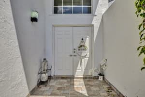 343 NE 211th Terrace, Miami, FL 33179, Sold 06/17/22