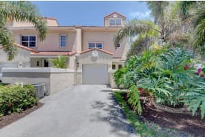 31 S Lakeshore Dr, Hypoluxo, FL 33462, Sold 12/06/22