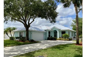 2819 SW Brighton Way, Palm City, FL 34990, Sold 05/31/22