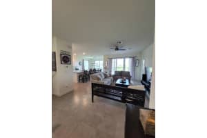 7488 NW Farnsworth Cir, Port St. Lucie, FL 34986, Sold 06/17/22