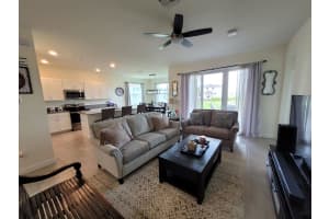 7488 NW Farnsworth Cir, Port St. Lucie, FL 34986, Sold 06/17/22