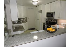 145 S Ocean Ave APT 301, Palm Beach Shores, FL 33404, Sold 07/26/22