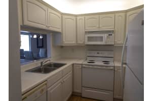 1935 Cobia Dr APT 202E, Vero Beach, FL 32960, Sold 05/06/22