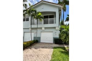 3169 Laurel Ridge Cir, Riviera Beach, FL 33404, Sold 06/13/22