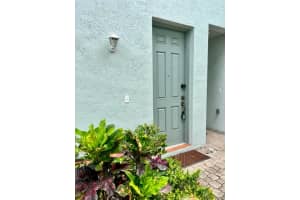 3169 Laurel Ridge Cir, Riviera Beach, FL 33404, Sold 06/13/22