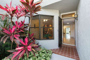 16769 Oakhill Trail APT 712, Delray Beach, FL 33484, Sold 06/30/22
