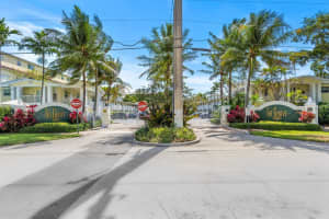2660 NE 8th Ave APT 301, Wilton Manors, FL 33334, Sold 06/02/22