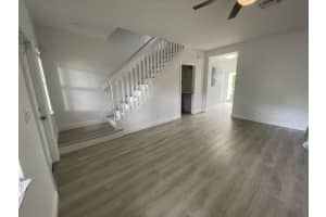 13468 Old Englishtown Rd, Wellington, FL 33414, Sold 05/03/22