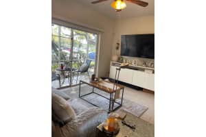 820 Cypress Park Way E2, Pompano Beach, FL 33064, Sold 05/27/22