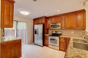 7690 Lago Del Mar Dr APT 405, Boca Raton, FL 33433, Sold 05/24/22