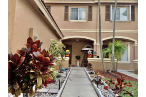 5303 Crossing Rocks Ct, Riviera Beach, FL 33407, Sold 08/22/22