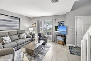 21388 SW 87th Pl, Cutler Bay, FL 33189, Sold 05/23/22