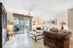 3594 S Ocean Blvd APT 205, Highland Beach, FL 33487, Sold 08/05/22