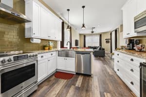 5732 NW 46th Dr, Coral Springs, FL 33067, Sold 06/09/22