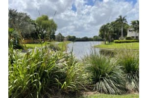 5803 Fox Hollow Dr APT C, Boca Raton, FL 33486, Sold 05/26/22