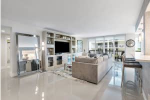 3140 S Ocean Blvd #202s, Palm Beach, FL 33480, Sold 08/02/22
