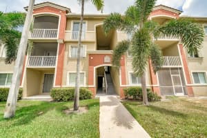 7085 Nova Dr APT 104, Davie, FL 33317, Sold 05/26/22