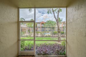 7085 Nova Dr APT 104, Davie, FL 33317, Sold 05/26/22